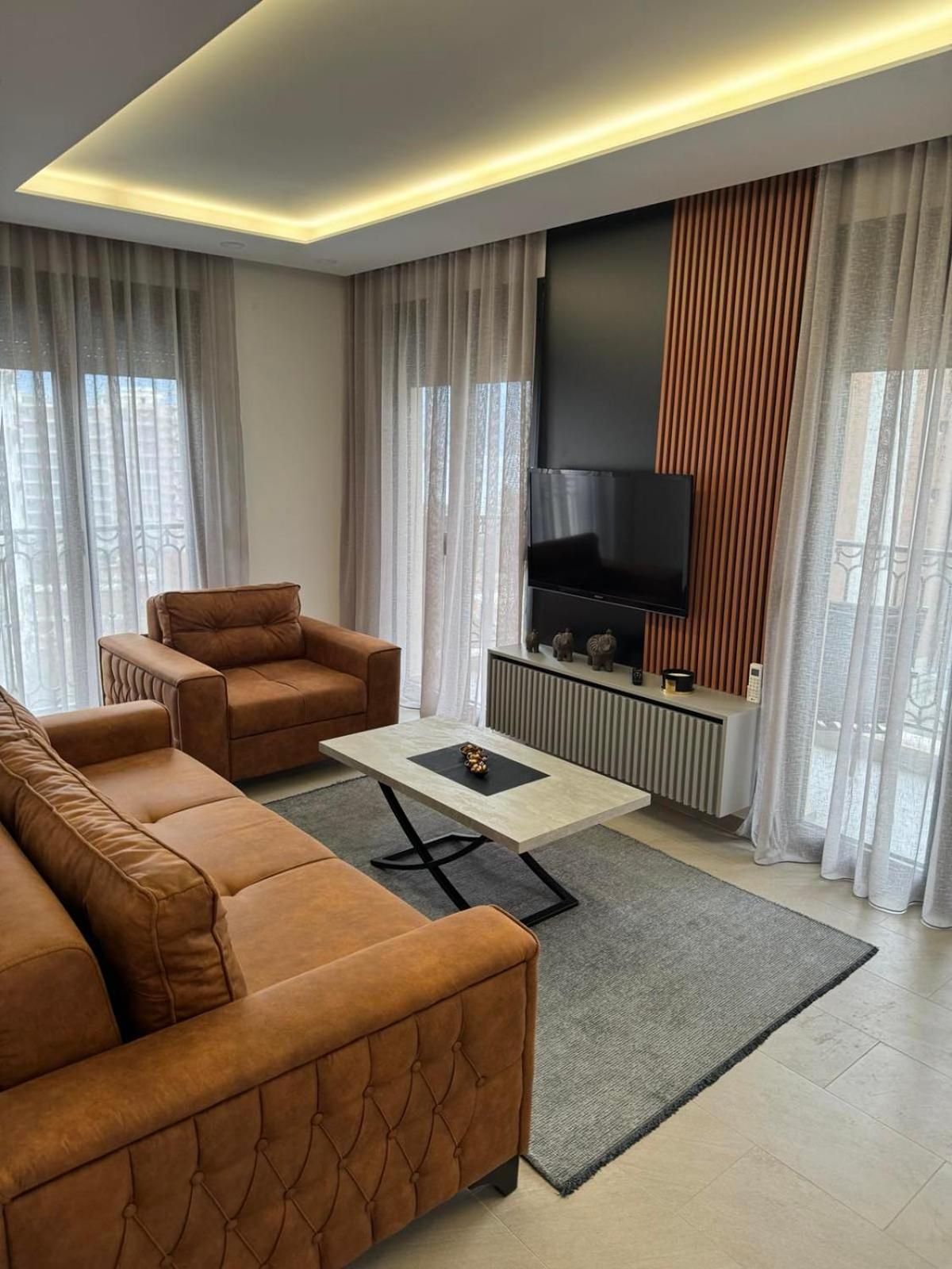 Anna Atina Apartment